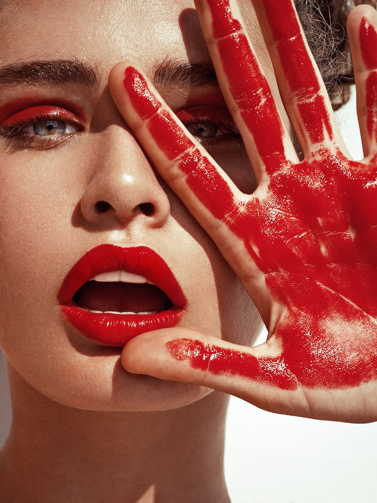 Dealing with an Allergy to Eyelash Glue Expert Tips and Safe Alternat