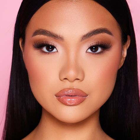 How to Make Natural Lash Glue Work for You โ True Glue Beauty