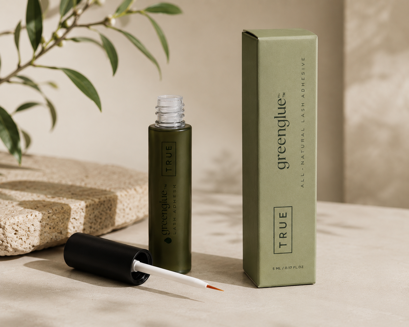 Green Glue — All-Natural Lash Glue That Dries Clear