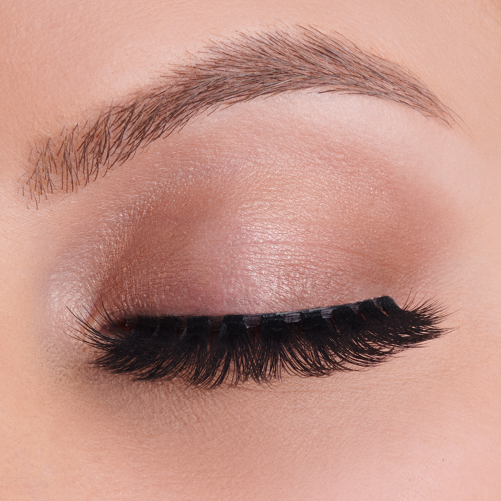 Vegan Silk Lashes - Femme