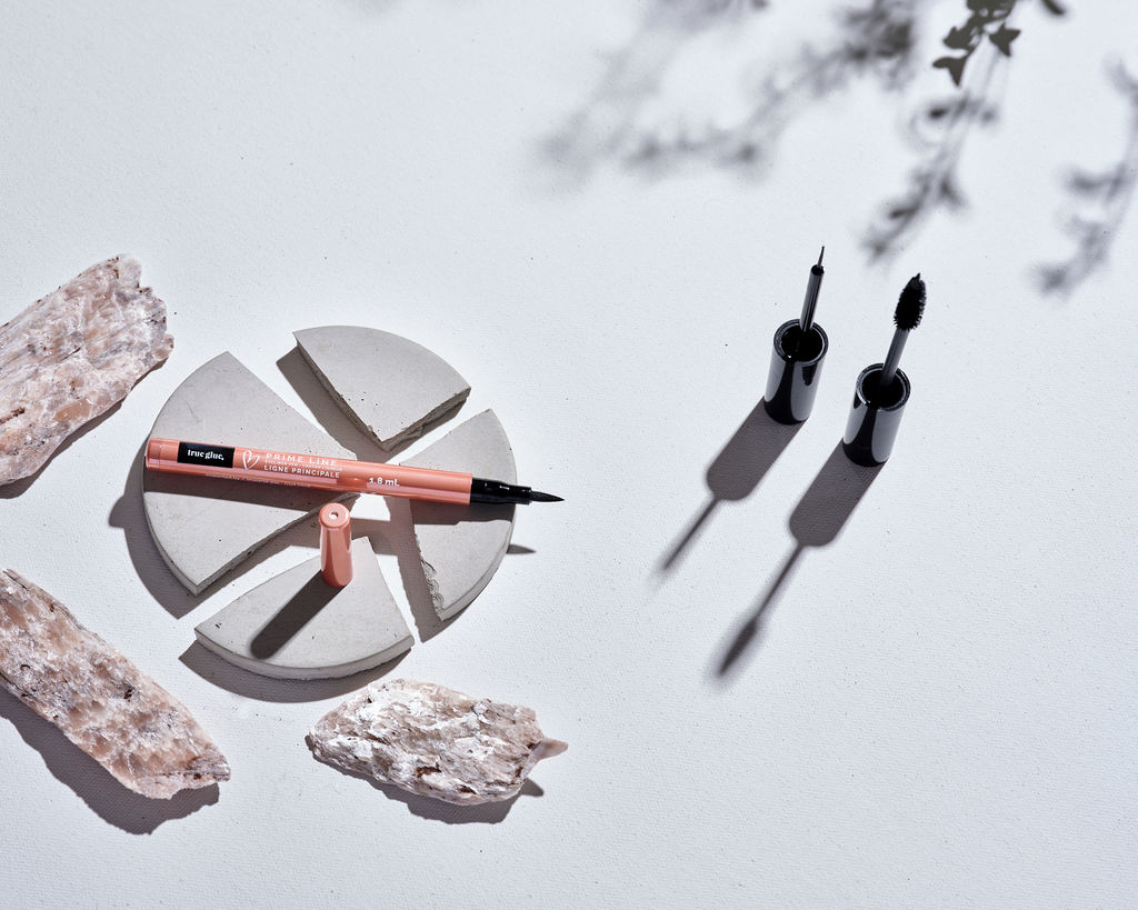 True Glue Prime Line All-Natural Eyeliner Pen