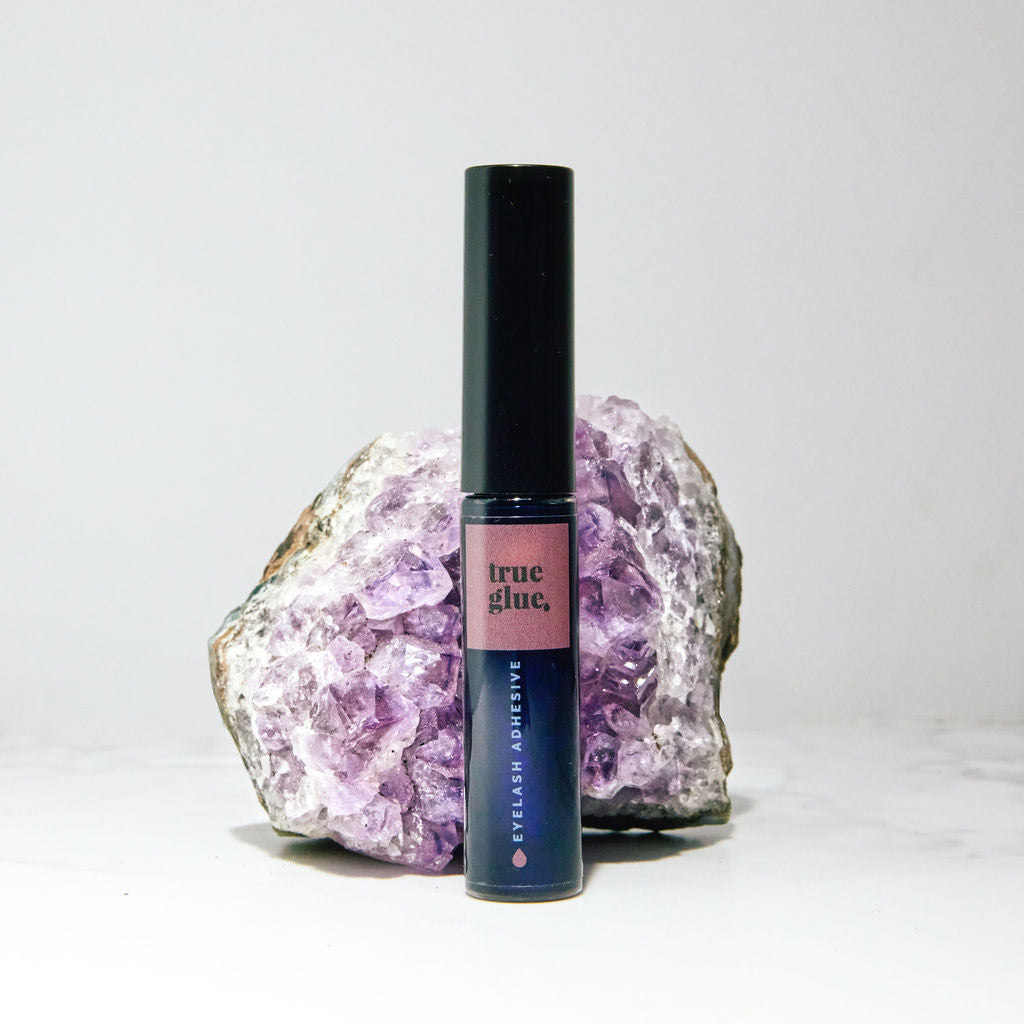 True Glue Vegan Lash Adhesive in Black